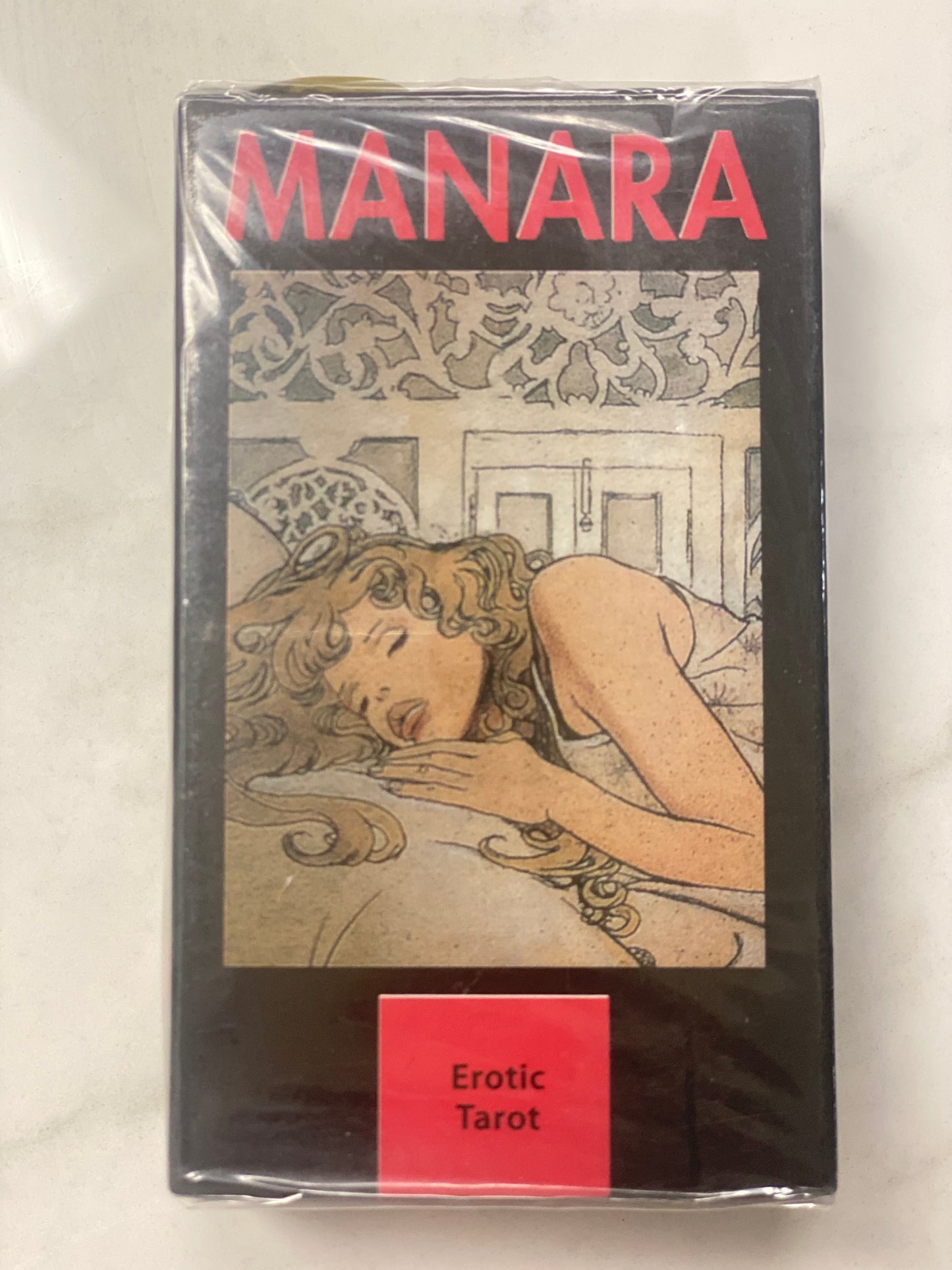 Manara Erotic Tarot