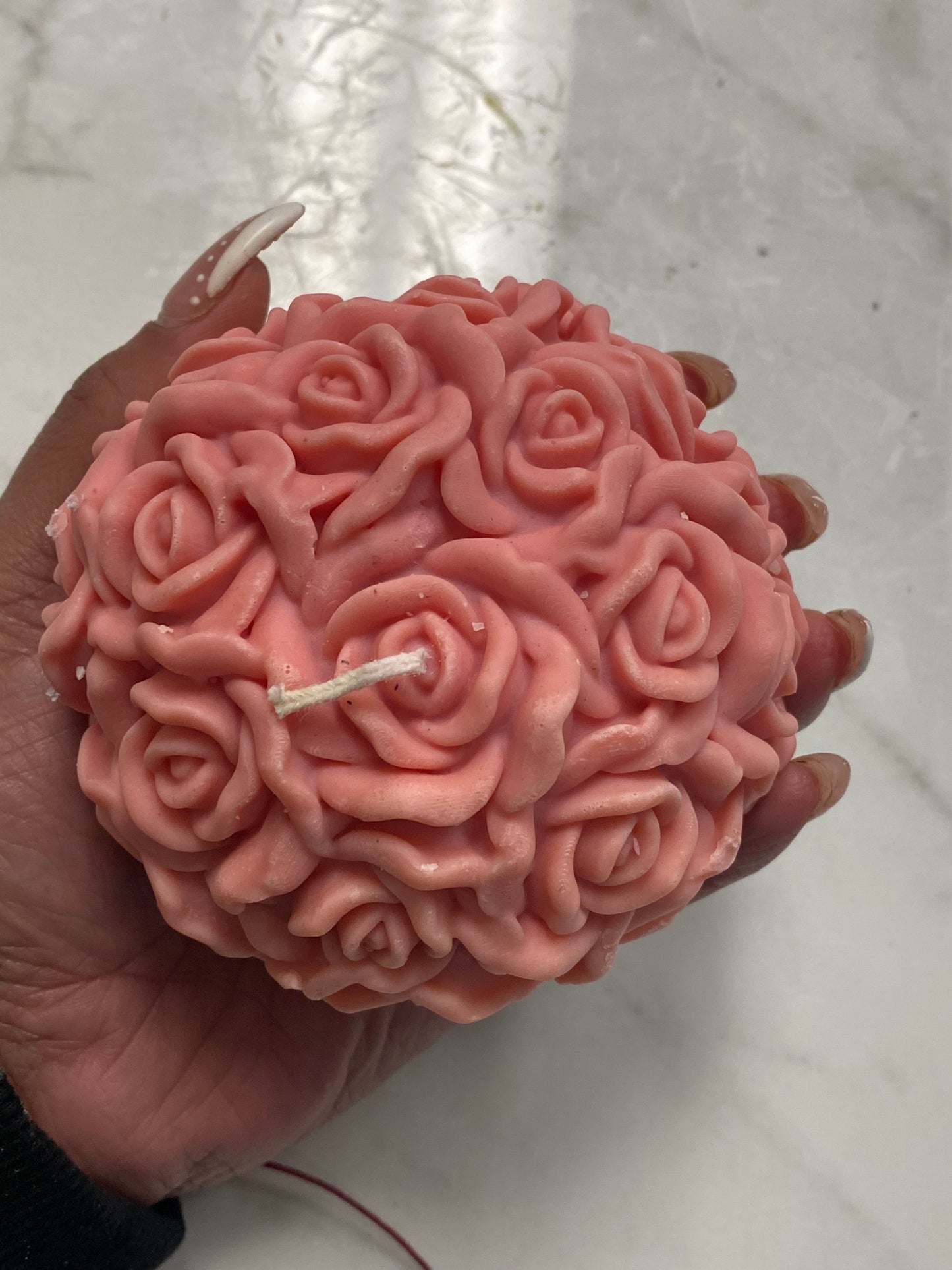 Large Roses Blooming Candle